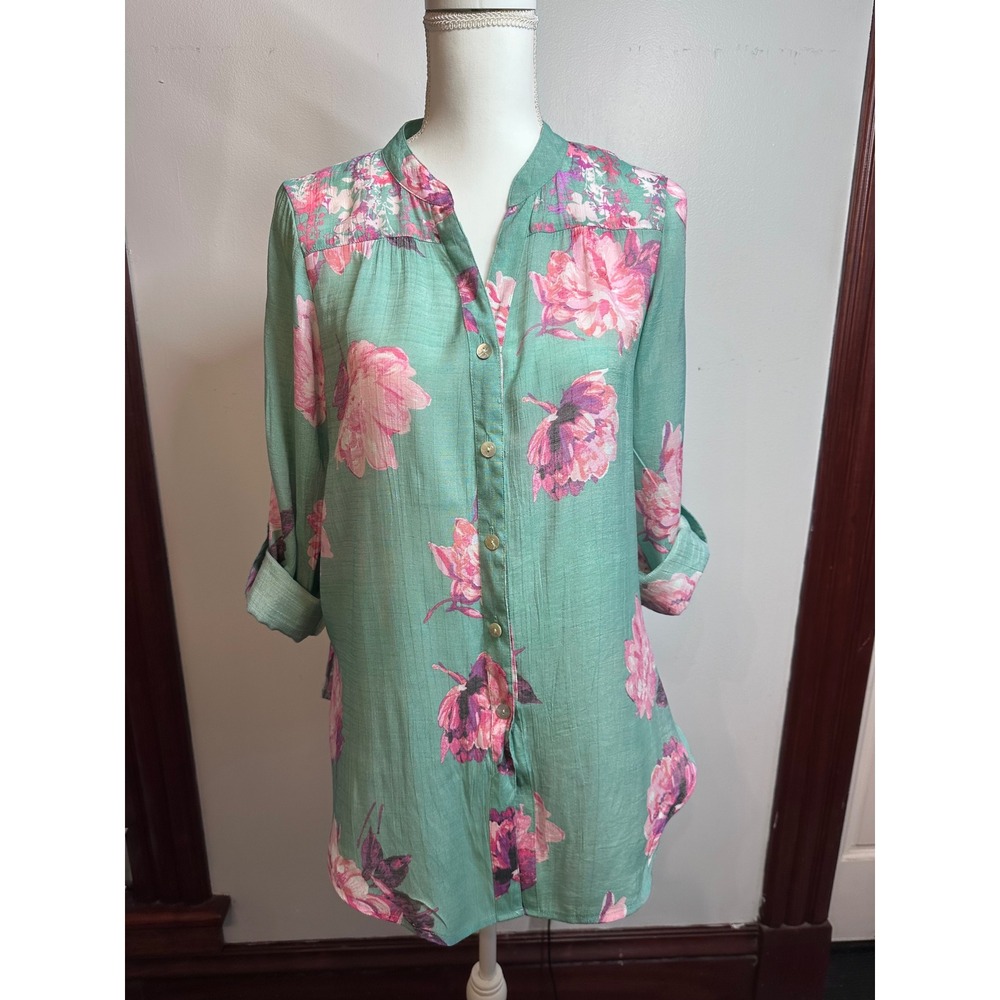 Fig & Flower Sage Green Pink Floral Roll Tab Sleeve Button Front Tunic Blouse